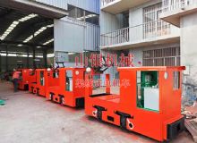 點擊查看詳細信息<br>標題：架線式電機車 閱讀次數(shù)：1840